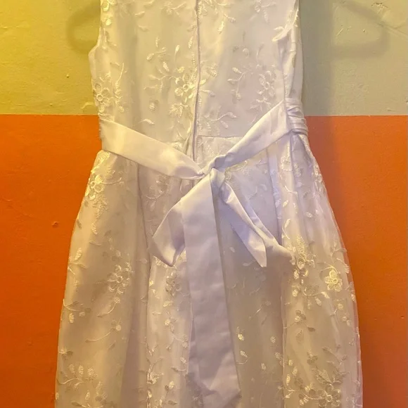 Girls Pink Butterfly-white dress embroidered flowers size 12 - Picture 5 of 7